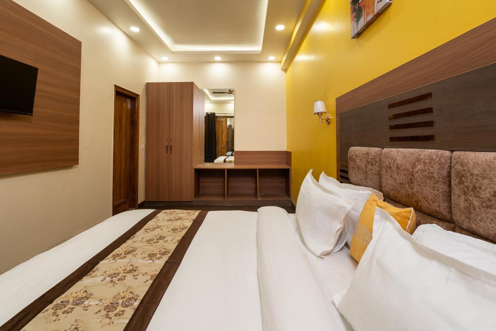 Lime Tree Hotel & One Bhk Serviced Apartment Noida - Sector 50 Metro Kültér fotó