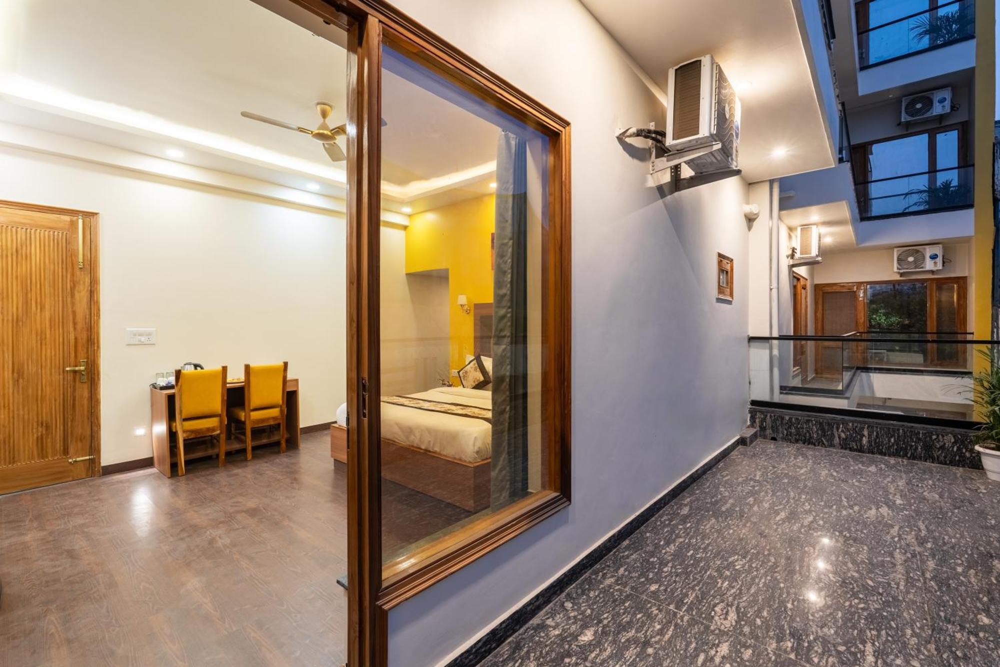 Lime Tree Hotel & One Bhk Serviced Apartment Noida - Sector 50 Metro Kültér fotó